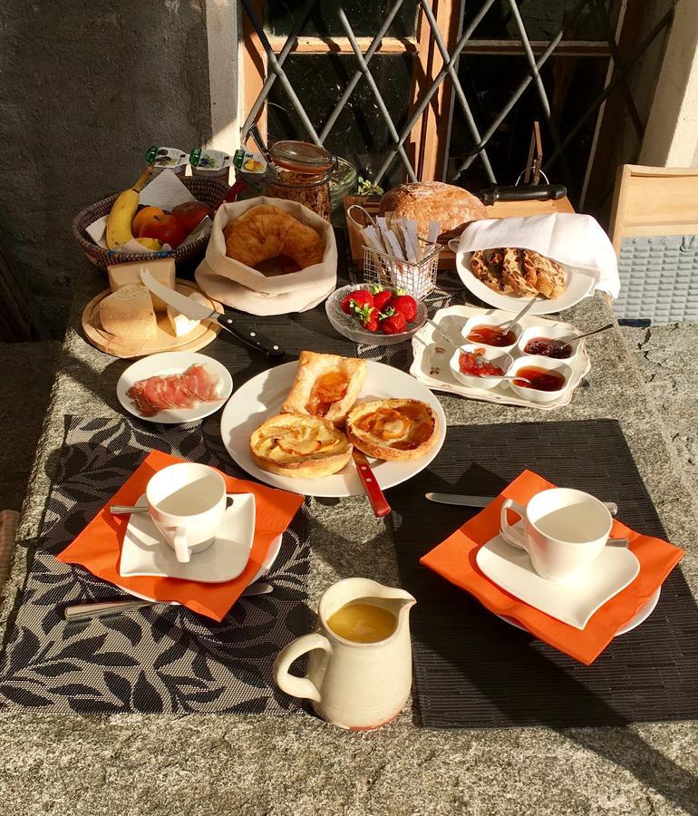 Antica Sosta Dei Viandanti Bed & Breakfast Cadenazzo Bagian luar foto